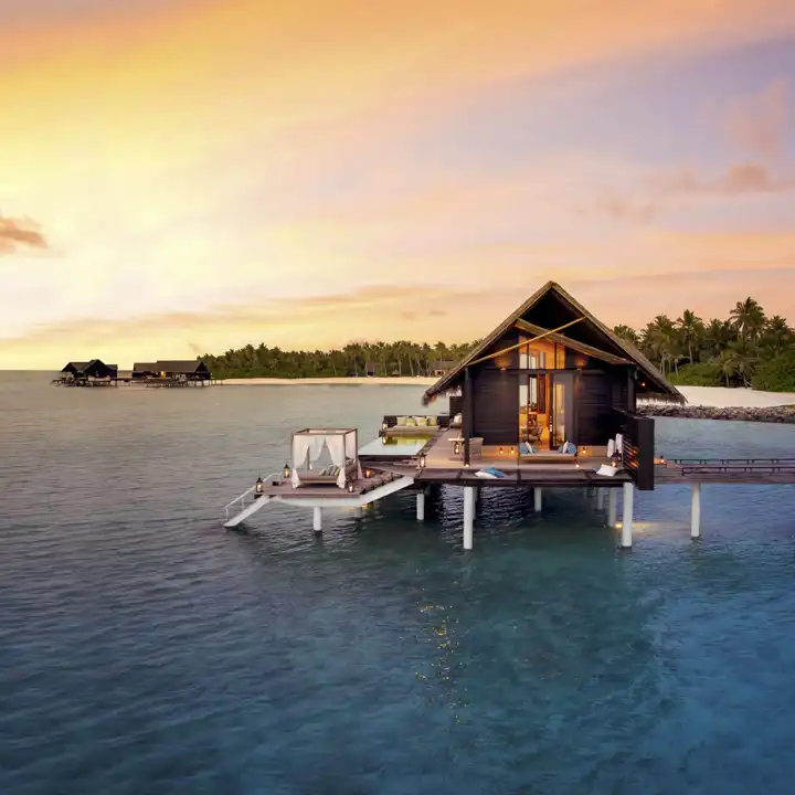 One&Only_Reethi_Rah_WaterVillawithPool