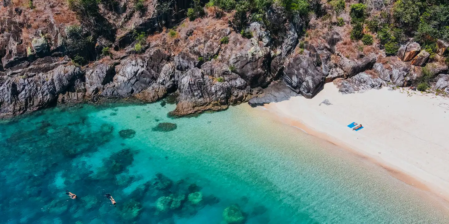 Australia_OrpheusIsland_credit-AshleighBridget