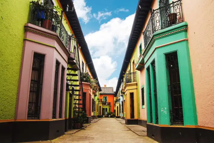 Charms Of Colombia FEATURE