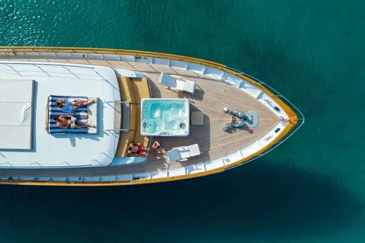 Croatia Family Yacht Charter Vacation Why Book A Family Yacht Holiday Burger 105