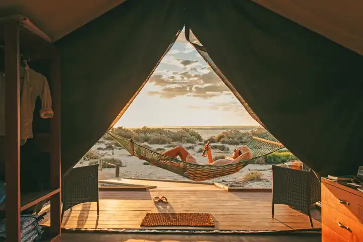 Explorer's Australia HERO Salsalis